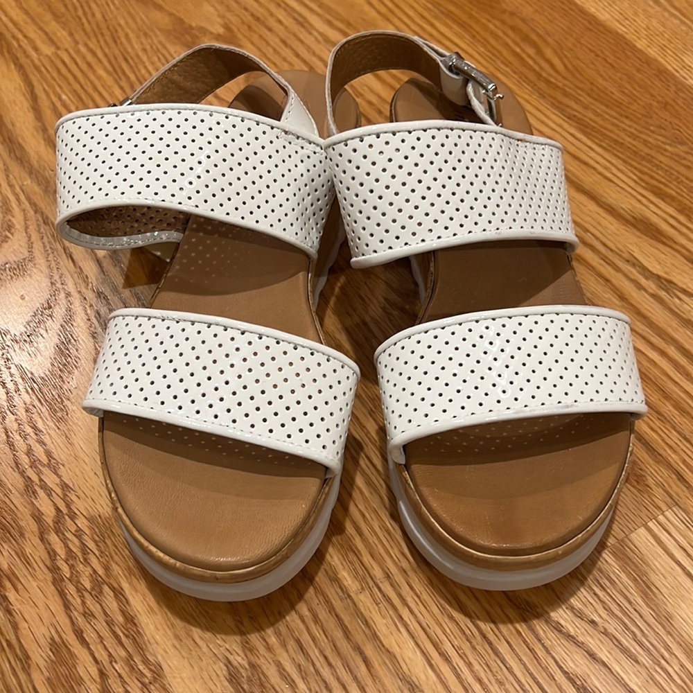 Piampiani size 38 It patent sandals